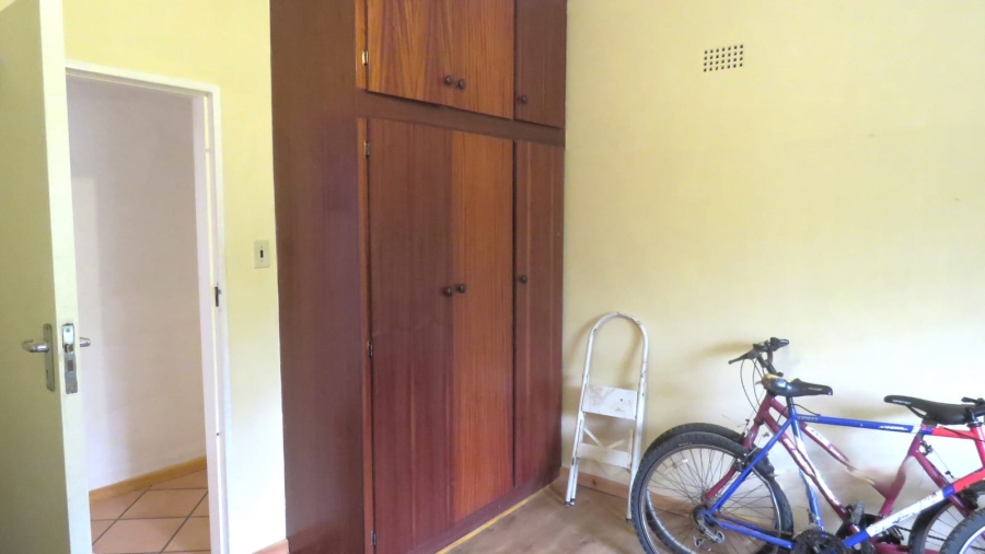 5 Bedroom Property for Sale in Uniondale Western Cape